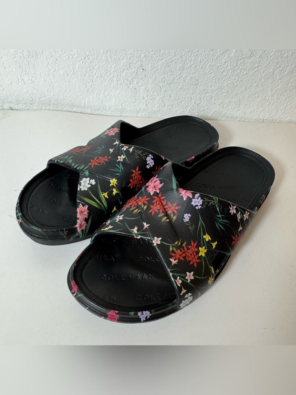 Cole Haan Findra Pool slide sandal floral Size 7
